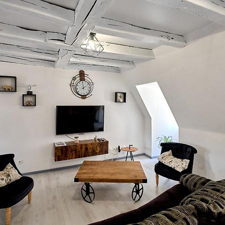 Appartement De Caractere, Charme Nevers Exterior photo